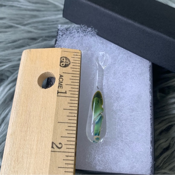 Vintage Hand Blown Glass Pendant with mushroom design - Picture 4 of 6